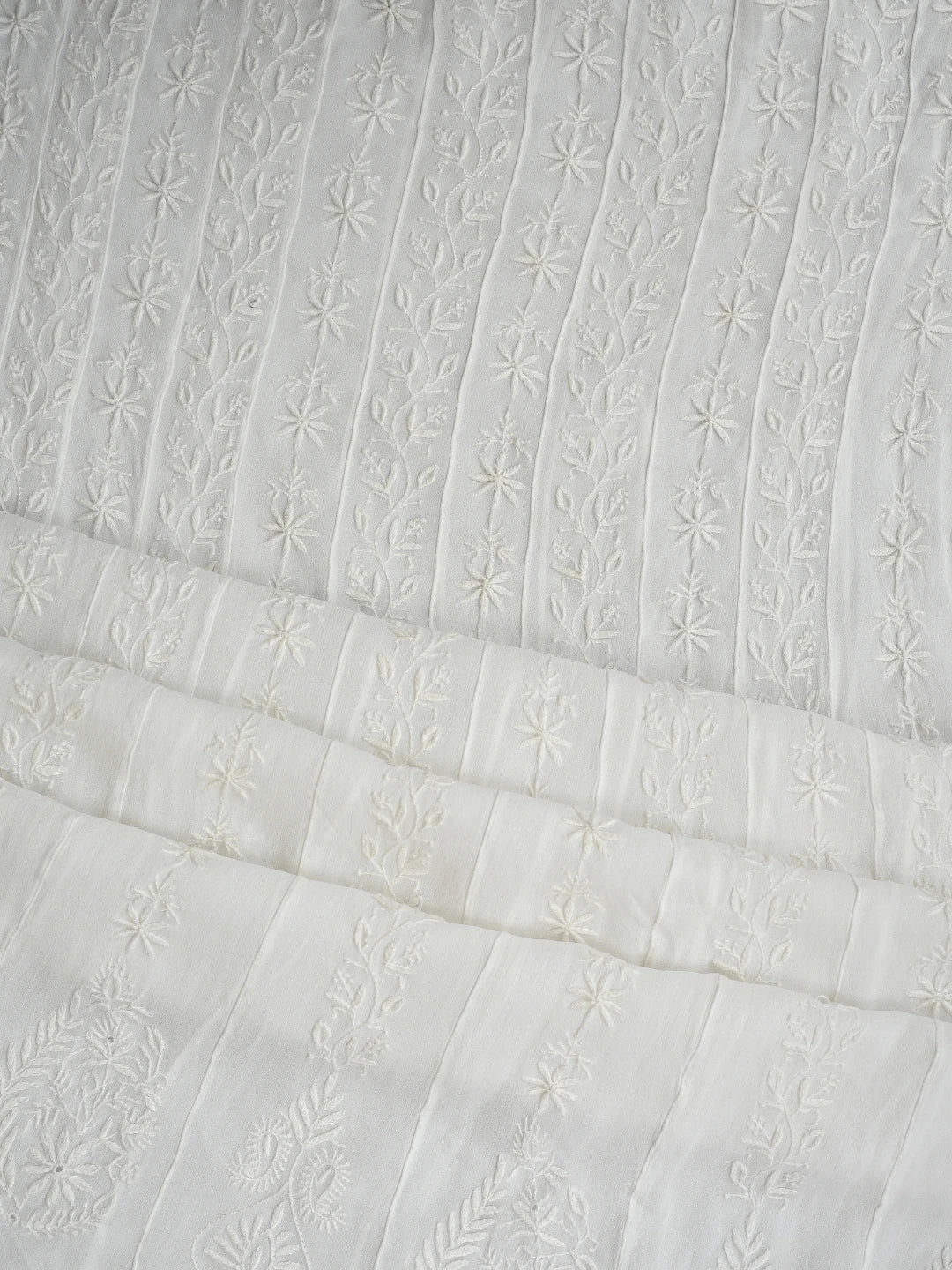 Ada Hand Embroidered White Viscose Georgette Lucknowi Chikankari Semi-Stitched Anarkali Kurta Dupatta Set 01A618178