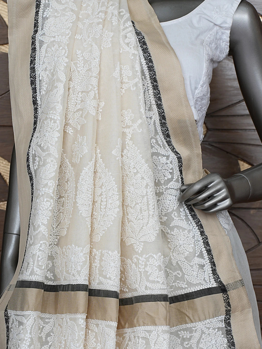 Ada Hand Embroidered Cream Chanderi Lucknowi Chikankari Saree With Blouse 01A863331