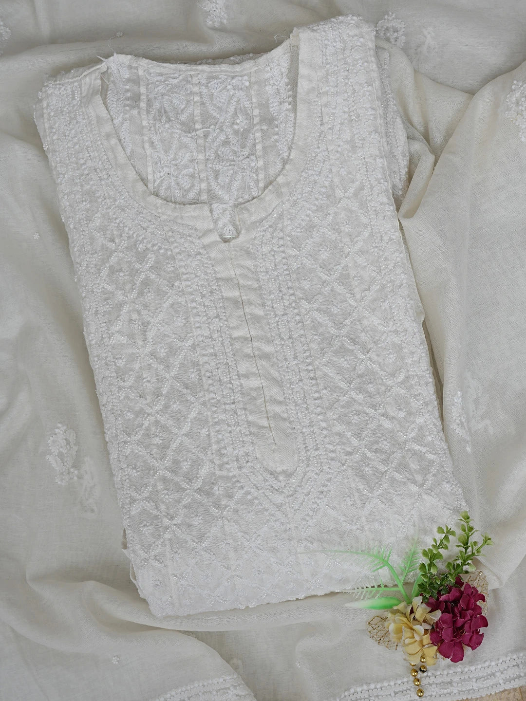 Ada Hand Embroidered White Chanderi Lucknowi Chikankari Semi-Stitched Anarkali Dupatta Set With Pearl Work 01A813716