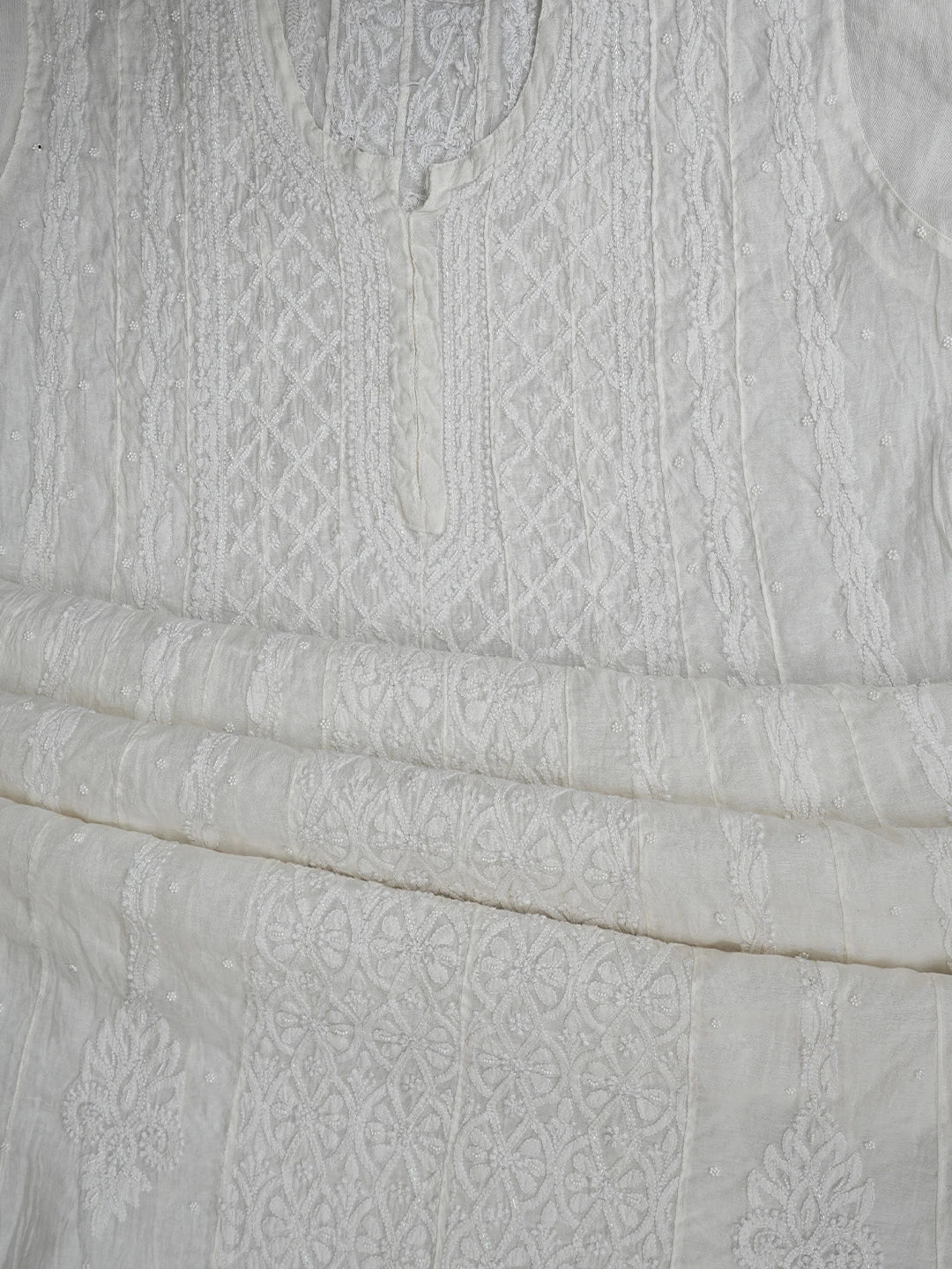 Ada Hand Embroidered White Chanderi Lucknowi Chikankari Semi-Stitched Anarkali Dupatta Set With Pearl Work 01A813716