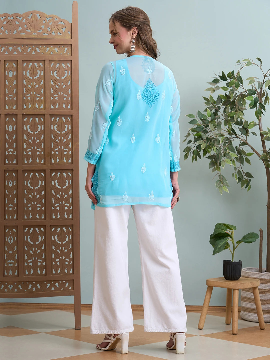 Ada Hand Embroidered Blue Georgette Lucknowi Chikankari Short Kurti A911519