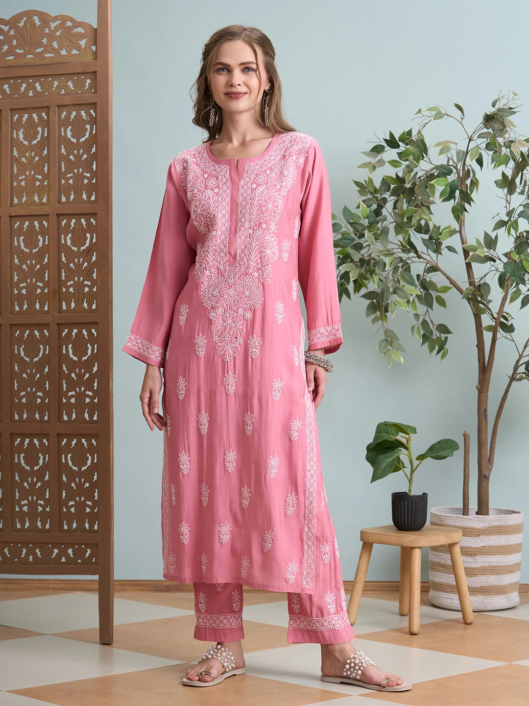 Ada Hand Embroidered Onion Pink Chanderi Lucknowi Chikankari Kurta Set A811359
