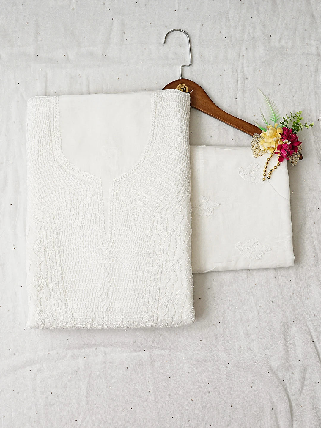 Ada Hand Embroidered White Cotton Lucknowi Chikankari Unstitched Suit Piece 01A839561