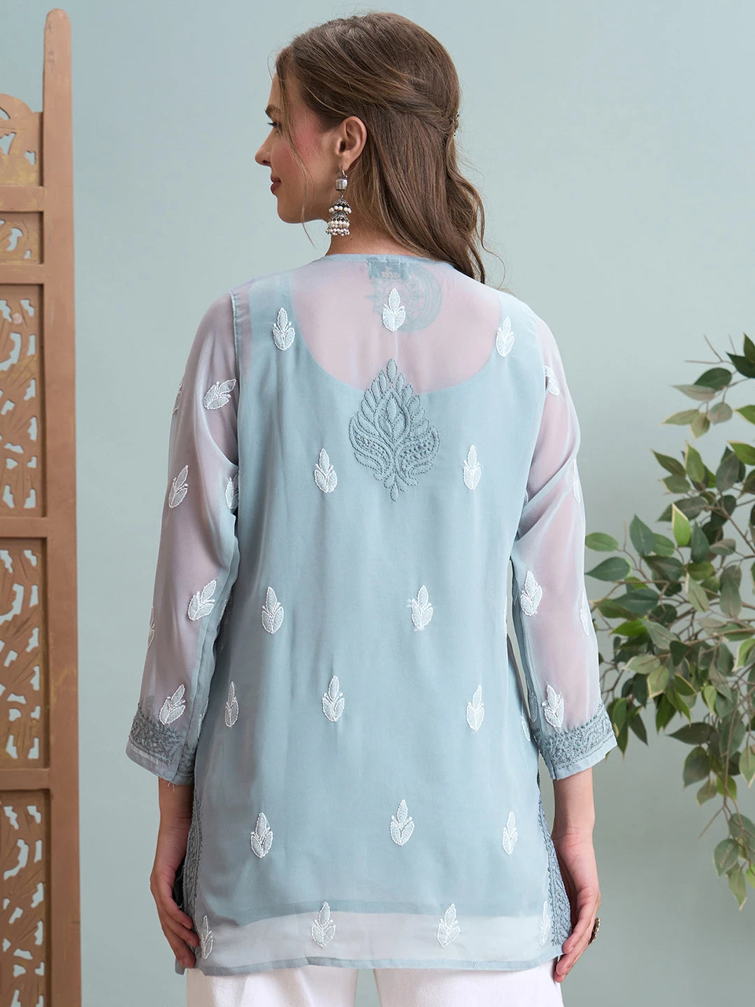 Ada Hand Embroidered Grey Georgette Lucknowi Chikankari Short Kurti A911518