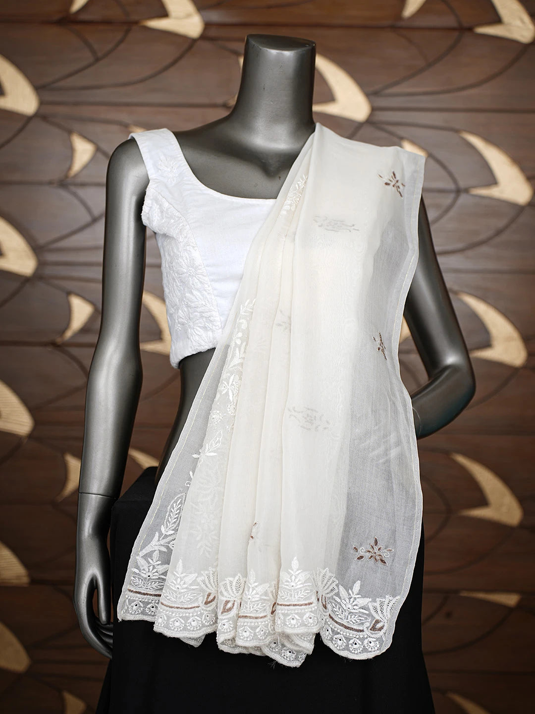 Ada Hand Embroidered White Organza Lucknowi Chikankari Dupatta With Sequinned Work 01A761529