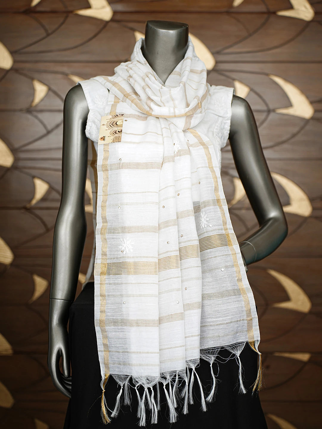 Ada Hand Embroidered White Chanderi Lucknowi Chikankari Dupatta With Mukaish Work 01A858124