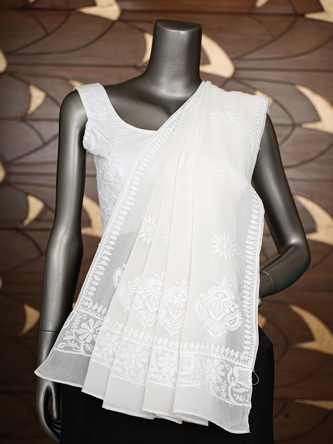 Ada Hand Embroidered White Pure Georgette Lucknowi Chikankari Dupatta 01A672450