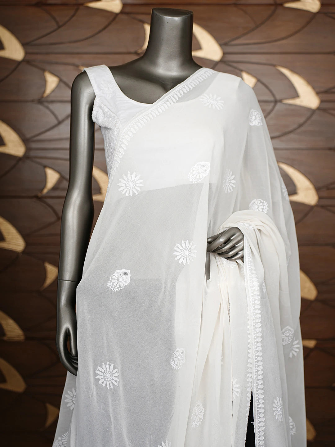 Ada Hand Embroidered White Pure Georgette Lucknowi Chikankari Dupatta 01A672450