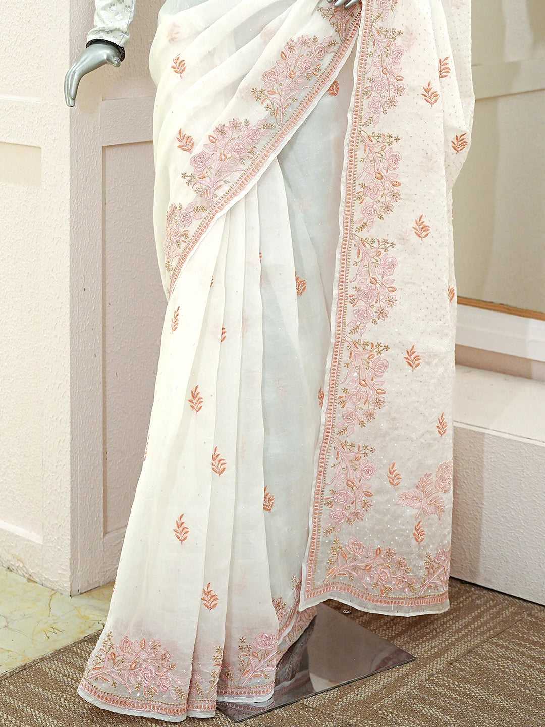 Ada Hand Embroidered White Organza Lucknowi Chikankari Saree With Blouse With Cutdana Work 01A681883