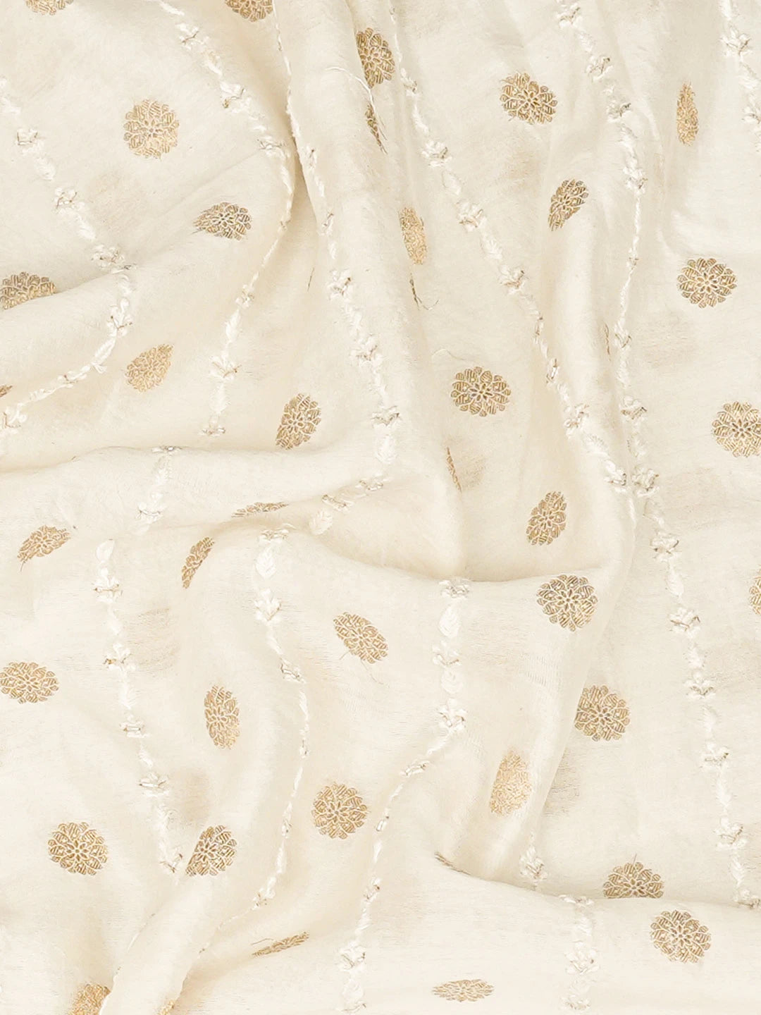 Ada Hand Embroidered White Chanderi Lucknowi Chikankari Unstitched Men's Kurta Piece With Cutdana Work 01A867129