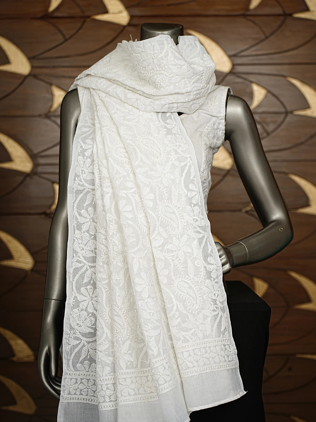 Ada Hand Embroidered White Cotton Lucknowi Chikankari Dupatta 01A562414