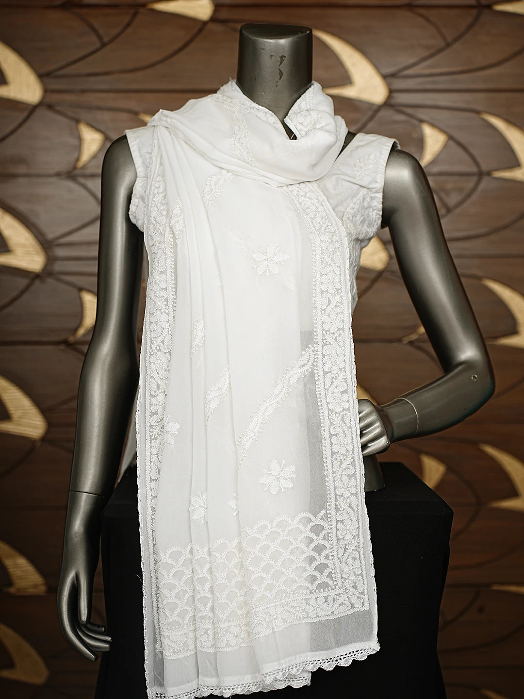 Ada Hand Embroidered White Viscose Georgette Lucknowi Chikankari Dupatta 01A823368