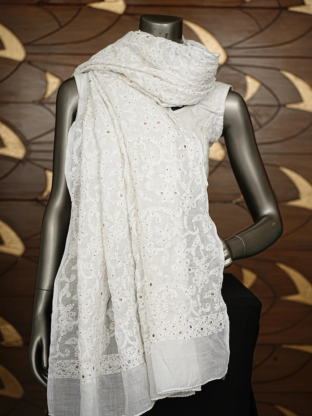 Ada Hand Embroidered White Cotton Lucknowi Chikankari Dupatta Muqaish Work 01A780007