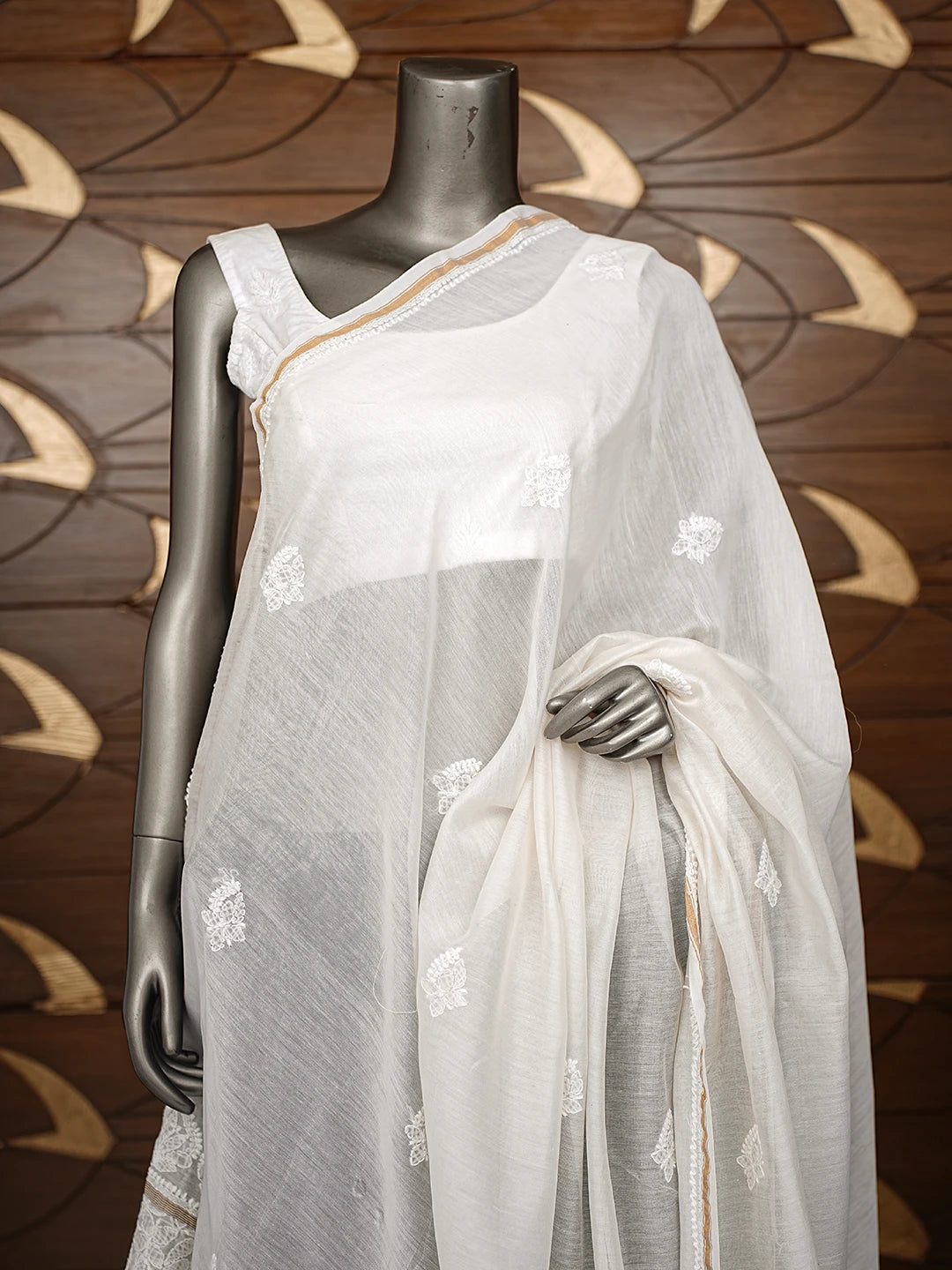 Ada Hand Embroidered White Chanderi Lucknowi Chikankari Dupatta 01A865980