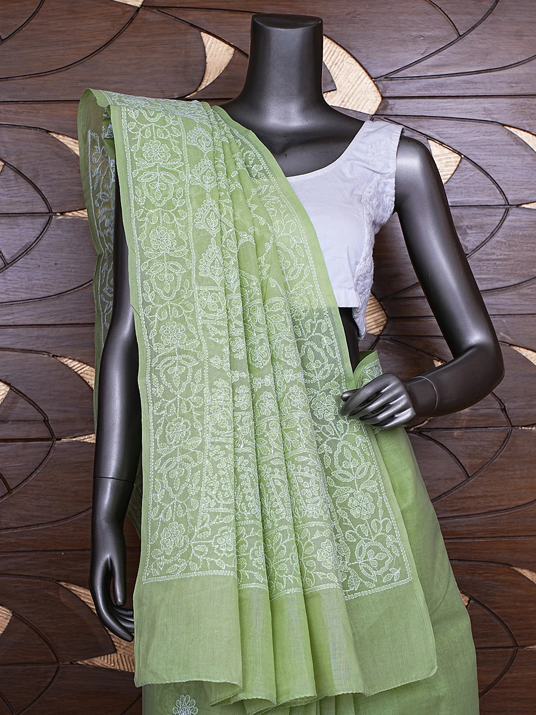Ada Hand Embroidered Green Cotton Lucknowi Chikankari Saree With Blouse 01A872936