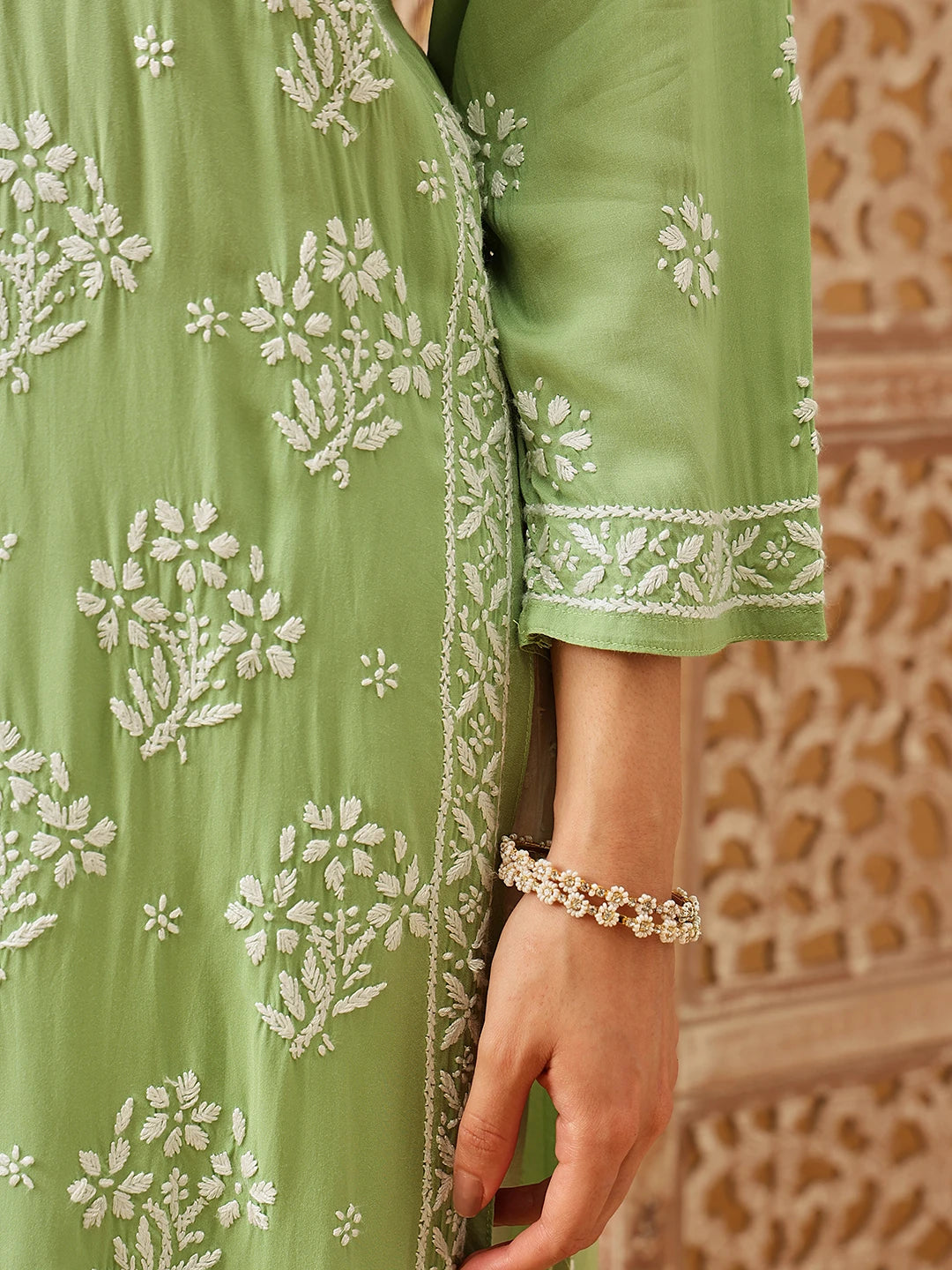 Ada Hand Embroidered Green Modal Lucknowi Chikankari Straight Kurta A411803