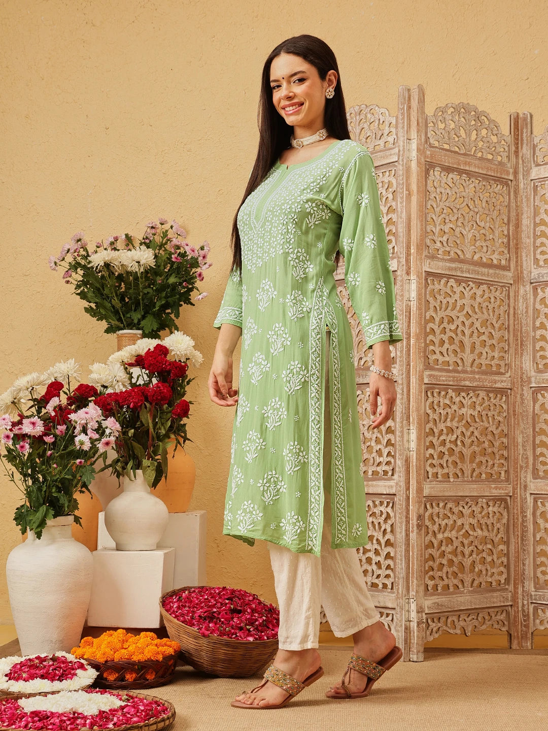 Ada Hand Embroidered Green Modal Lucknowi Chikankari Straight Kurta A411803