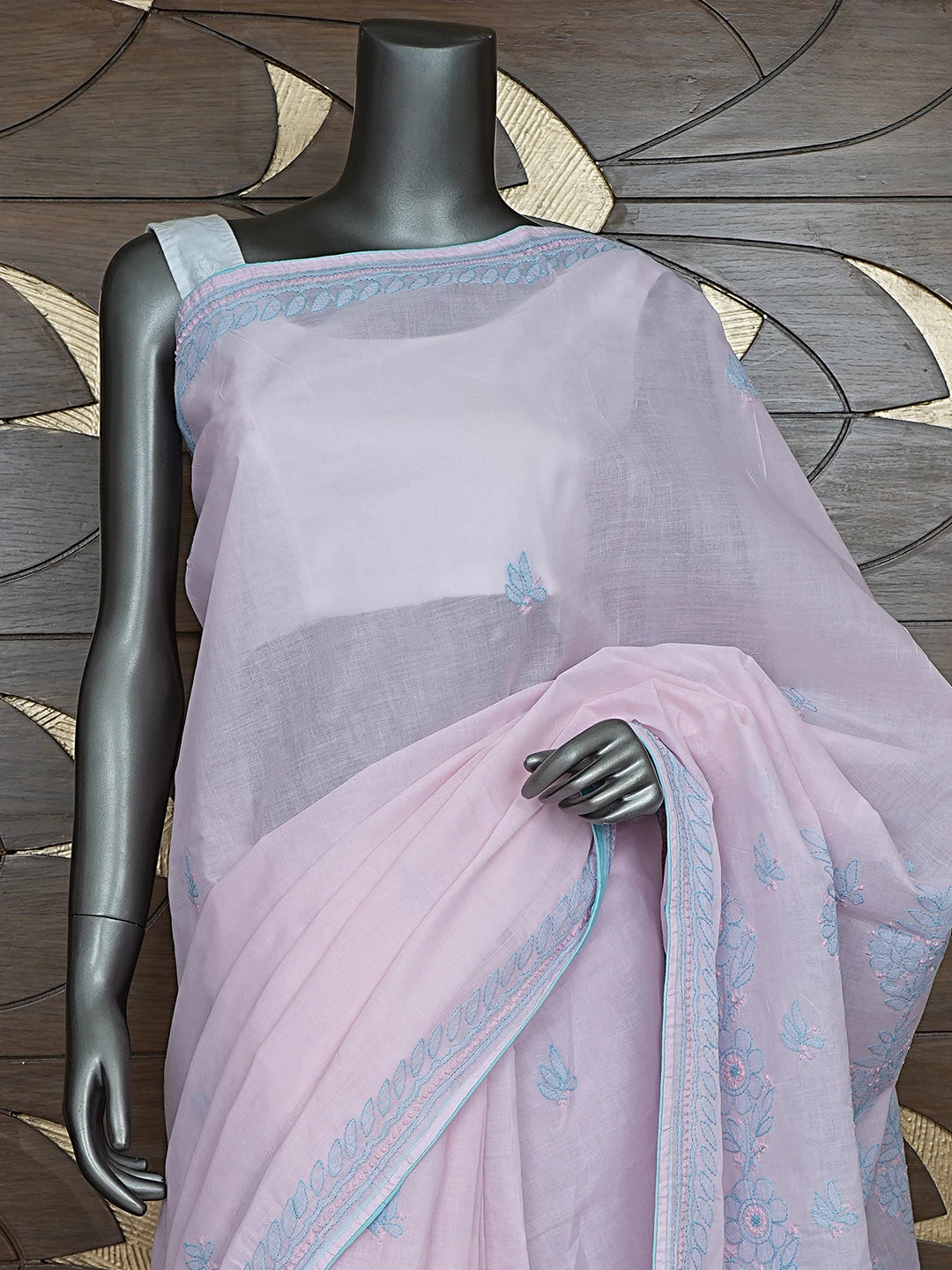 Ada Hand Embroidered Pink Cotton Lucknowi Chikankari Saree With Blouse 01A873017