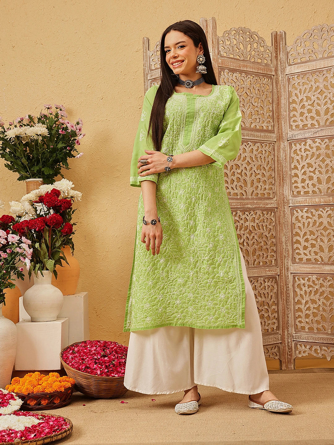 Ada Hand Embroidered Green Cotton Lucknowi Chikankari Straight Kurta A411792