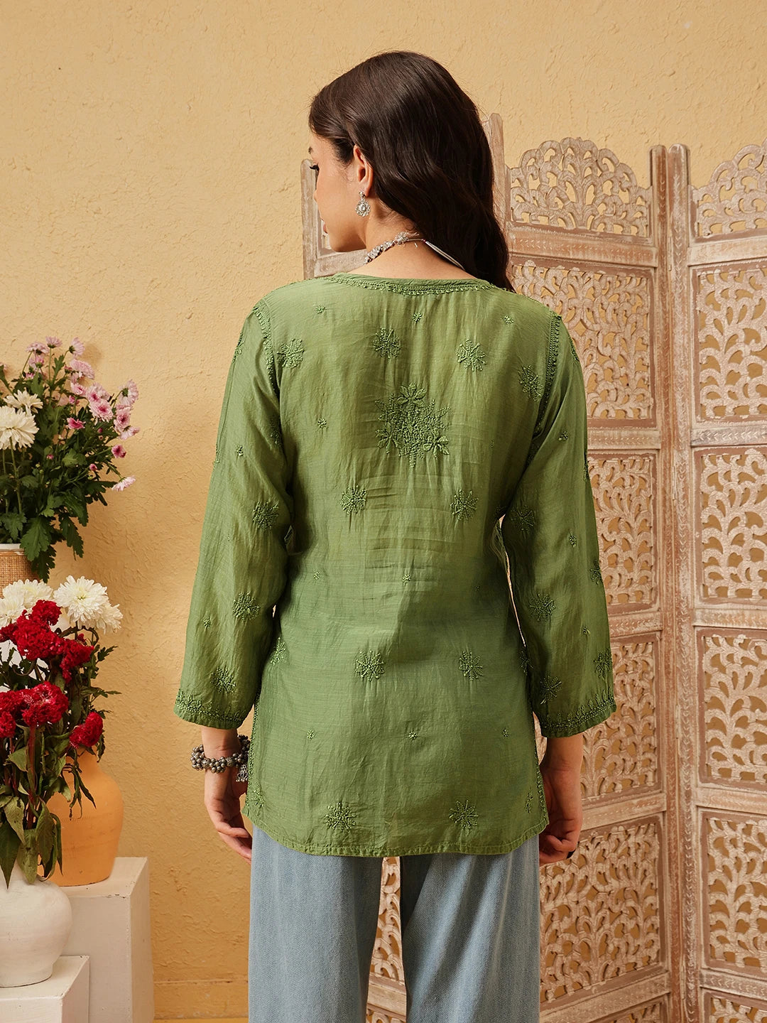 Ada Hand Embroidered Olive Green Muslin Lucknowi Chikankari Short Kurti A911548