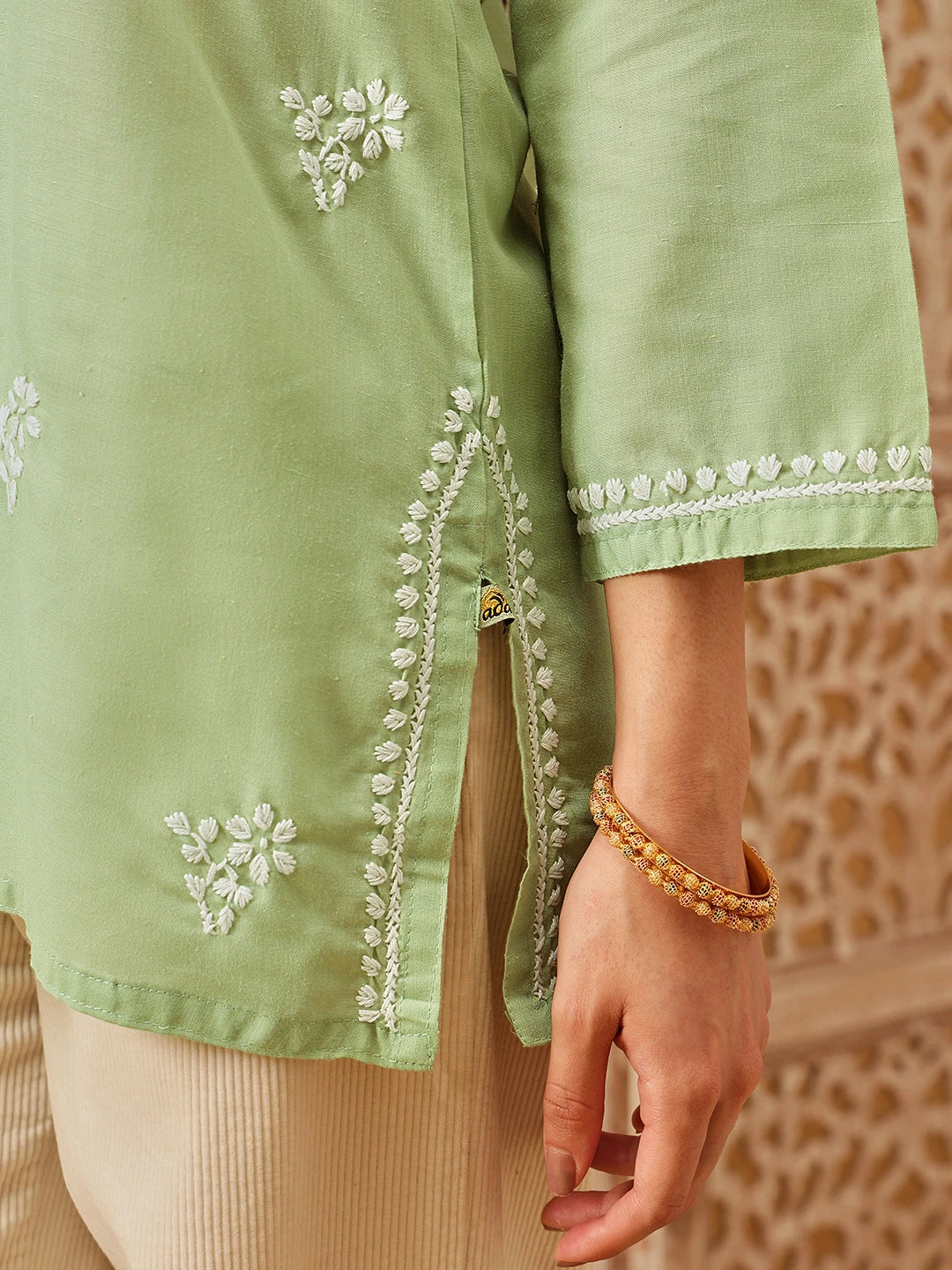 Ada Hand Embroidered Green Cotton Lucknowi Chikankari Kurti A911551