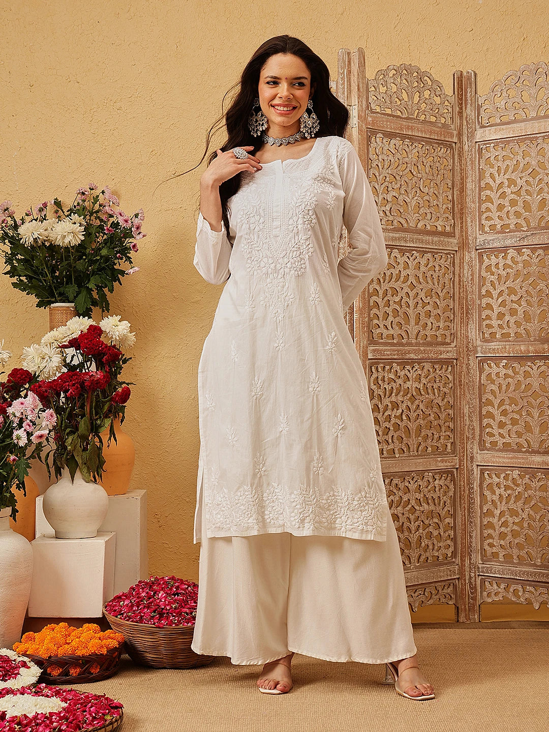 Ada Hand Embroidered White Cotton Lucknowi Chikankari Straight Kurta A411797