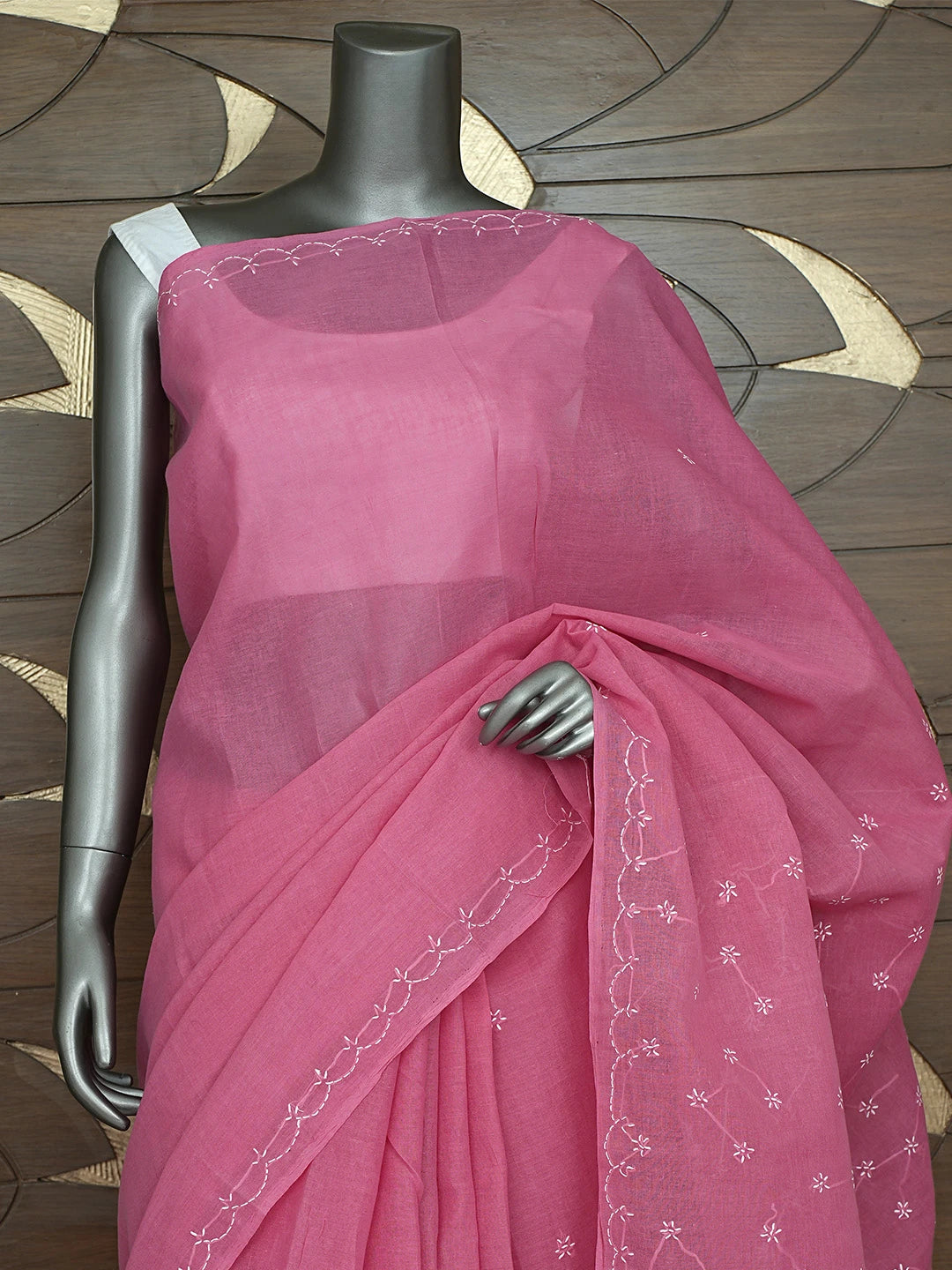 Ada Hand Embroidered Magenta Cotton Lucknowi Chikankari Saree With Blouse 01A882918