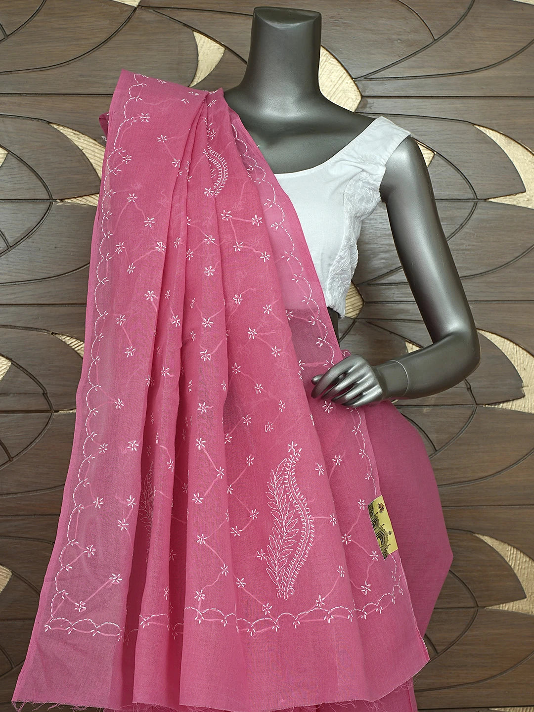 Ada Hand Embroidered Magenta Cotton Lucknowi Chikankari Saree With Blouse 01A882918
