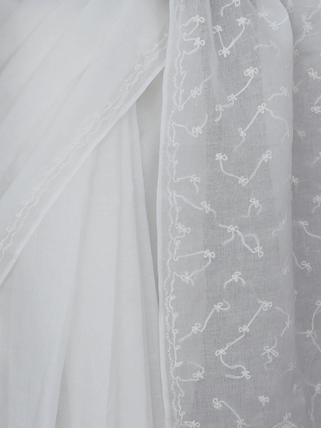 Ada Hand Embroidered White Cotton Lucknowi Chikankari Saree and Blouse 01A882922