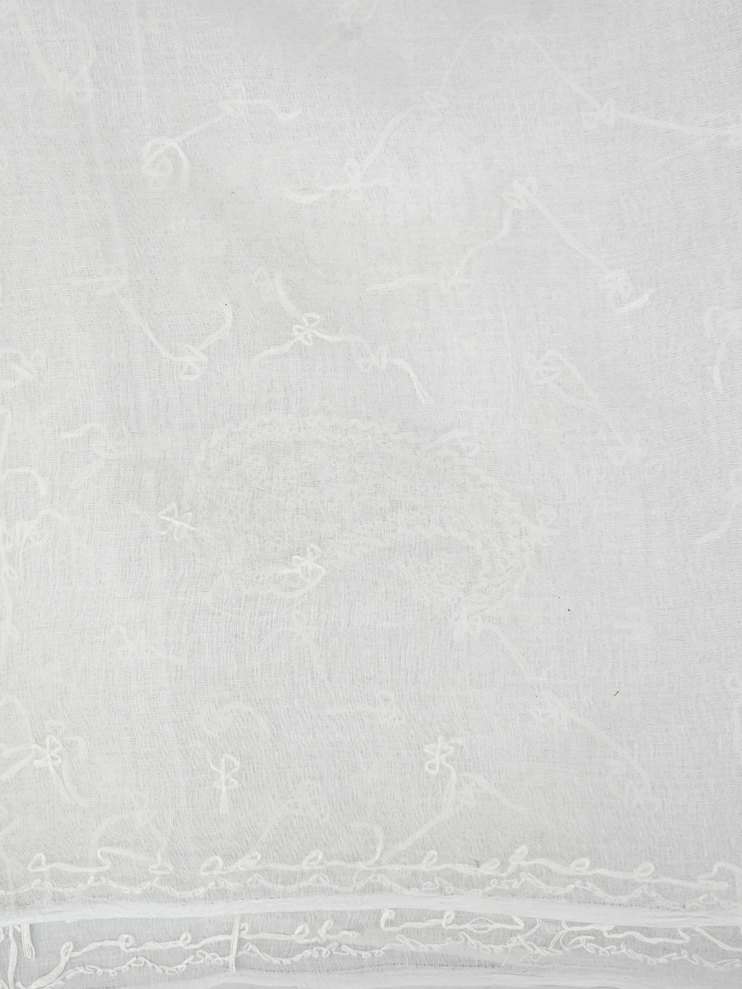 Ada Hand Embroidered White Cotton Lucknowi Chikankari Saree and Blouse 01A882922