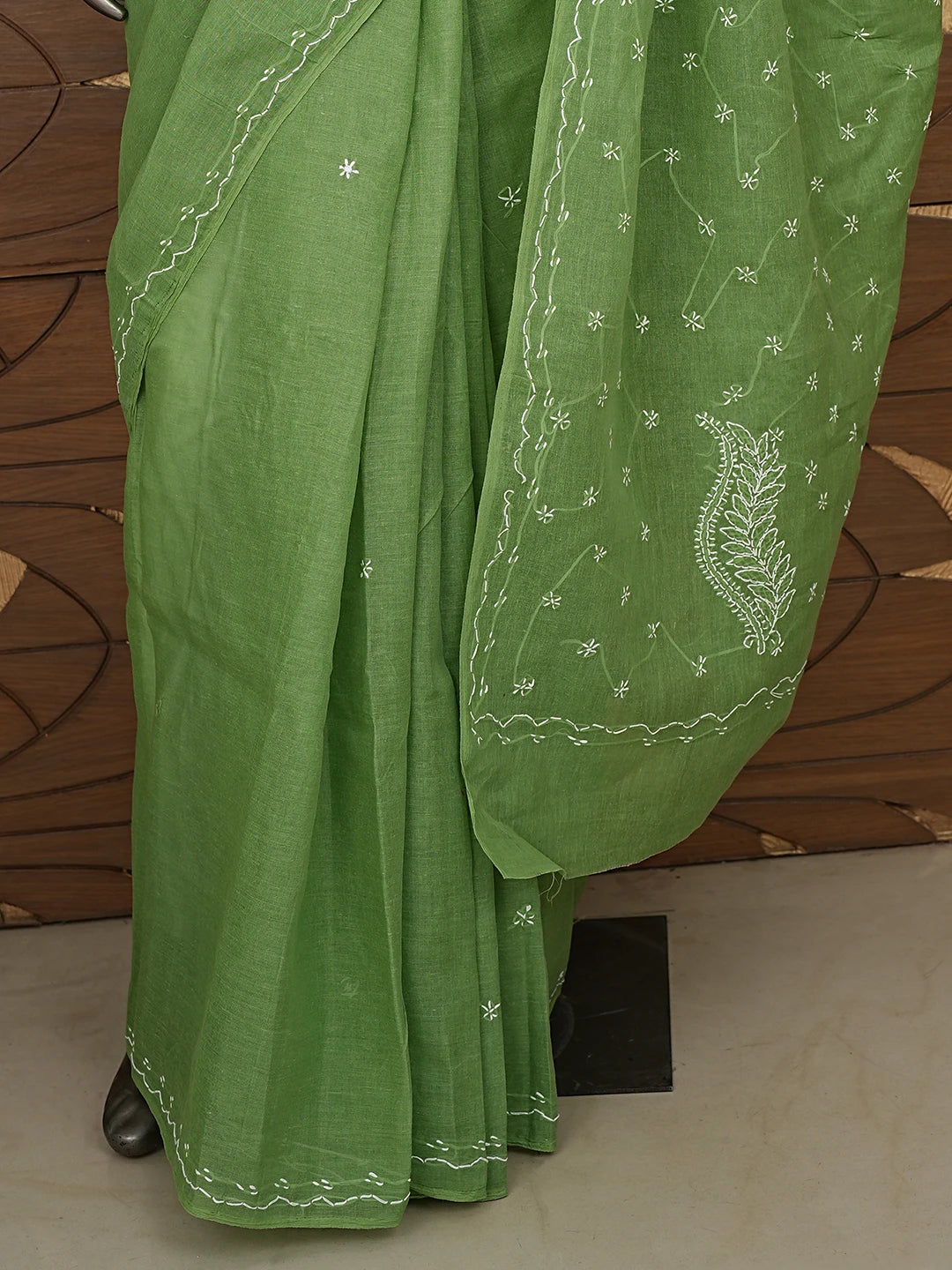 Ada Hand Embroidered Green Cotton Lucknowi Chikankari Saree and Blouse 01A882928