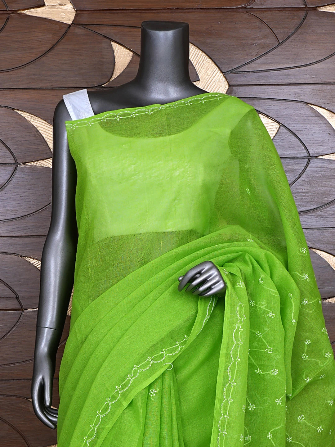 Ada Hand Embroidered Green Cotton Lucknowi Chikankari Saree and Blouse 01A882870