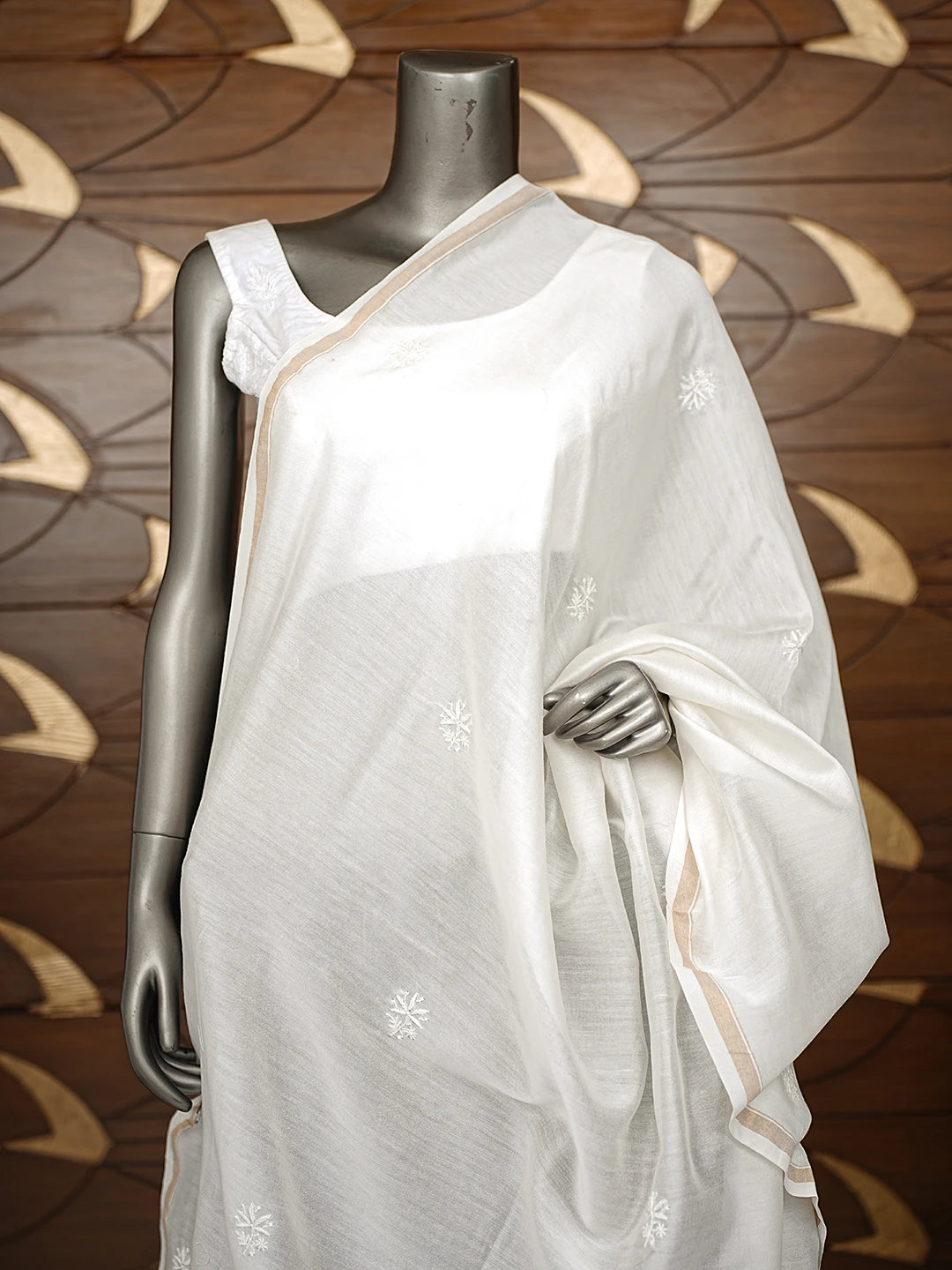 Ada Hand Embroidered White Chanderi Lucknowi Chikankari Dupatta 01A860011
