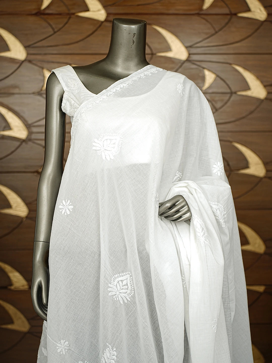 Ada Hand Embroidered White Cotton Lucknowi Chikankari Dupatta 01A832167