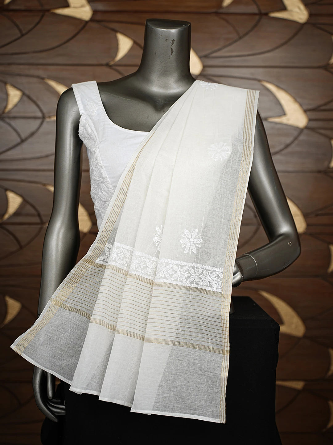 Ada Hand Embroidered White Chanderi Lucknowi Chikankari Dupatta 01A862707