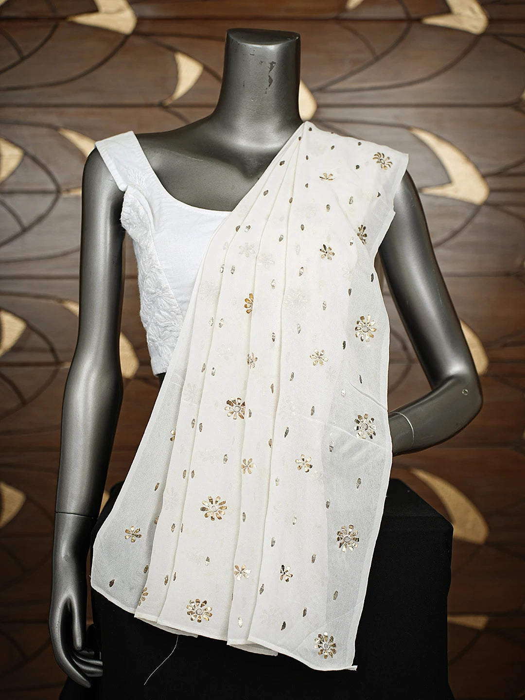 Ada Hand Embroidered Ivory Pure Georgette Dupatta With Muqaish Work 01A889825