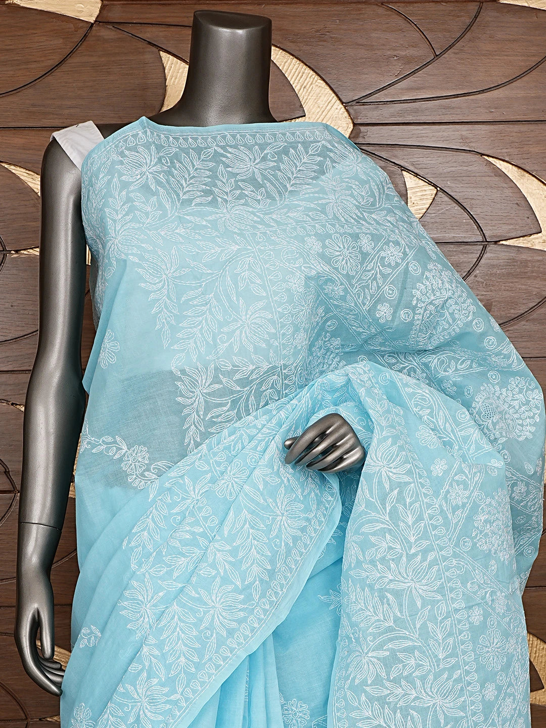 Ada Hand Embroidered Blue Cotton Lucknowi Chikankari Saree With Blouse 01A891085