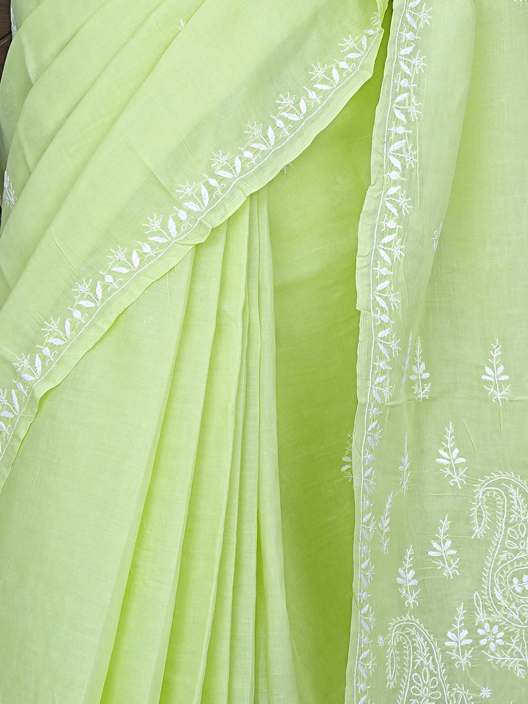 Ada Hand Embroidered Lime Green Cotton Lucknowi Chikankari Saree With Blouse 01A890896