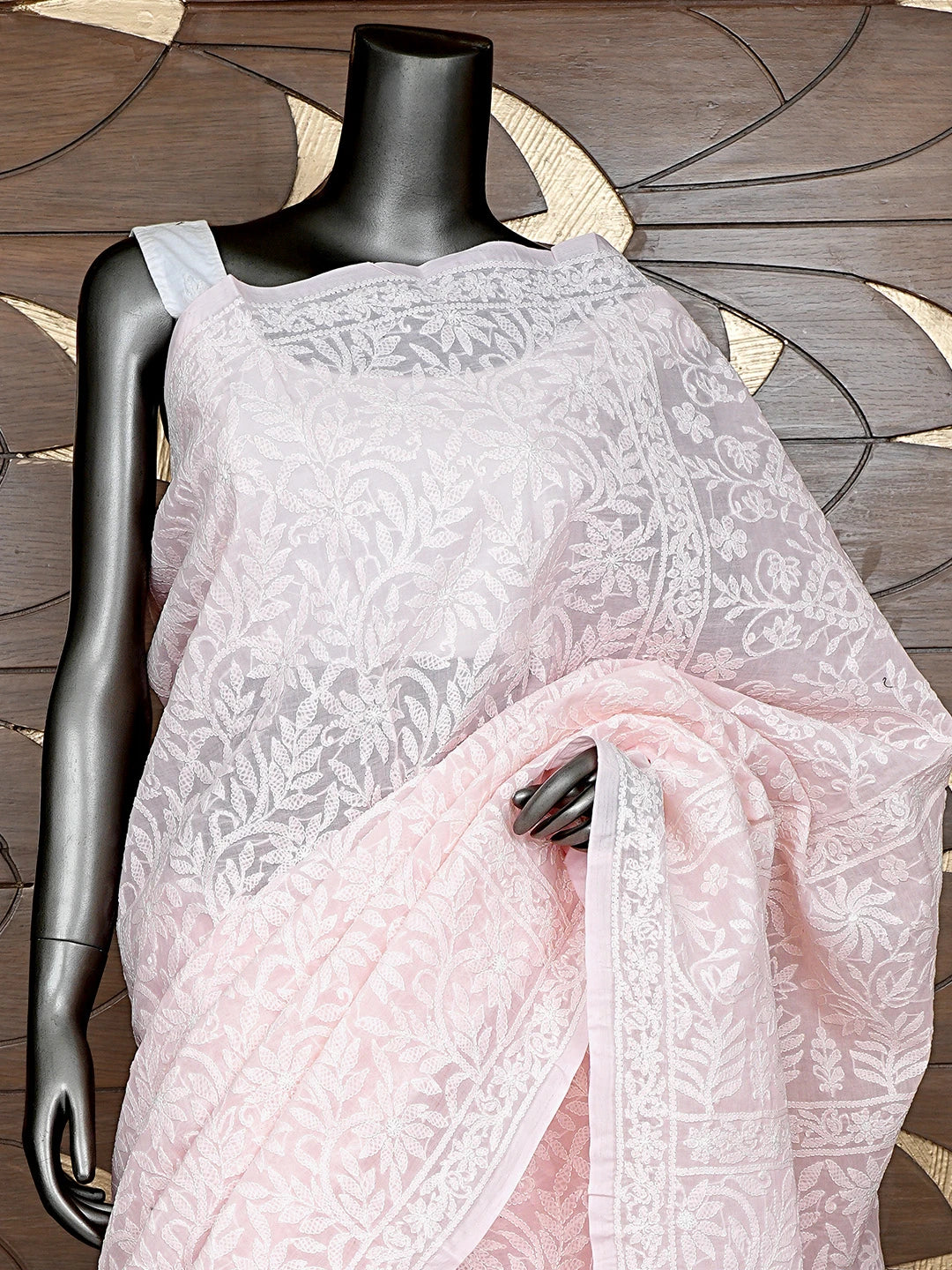 Ada Hand Embroidered Pink Cotton Lucknowi Chikankari Saree With Blouse 01A891281