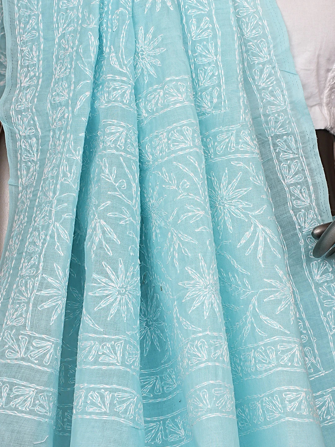 Ada Hand Embroidered Blue Cotton Lucknowi Chikankari Saree With Blouse 01A873377