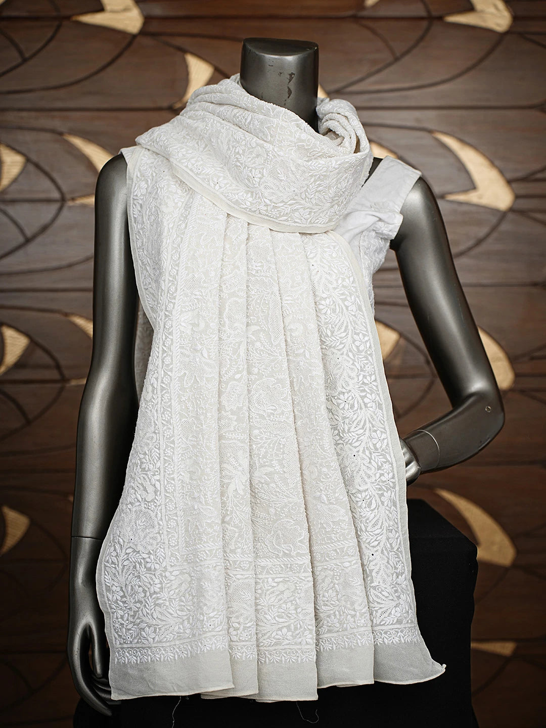 Ada Hand Embroidered White Pure Georgette Lucknowi Chikankari Dupatta 01A681374