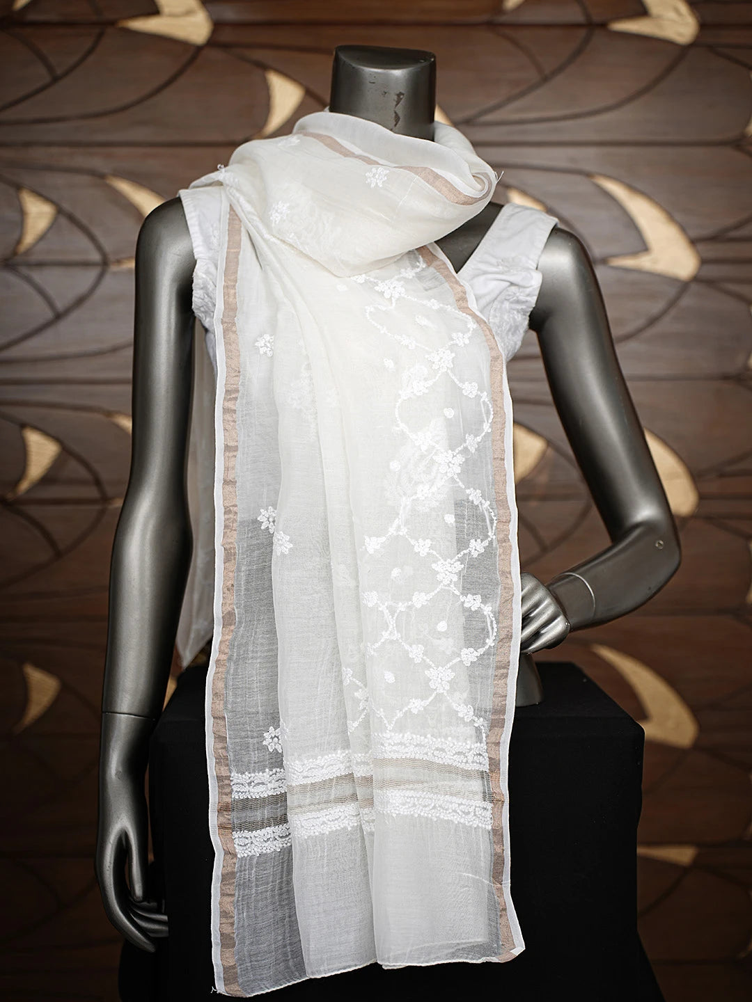 Ada Hand Embroidered White Chanderi Lucknowi Chikankari Dupatta 01A865992