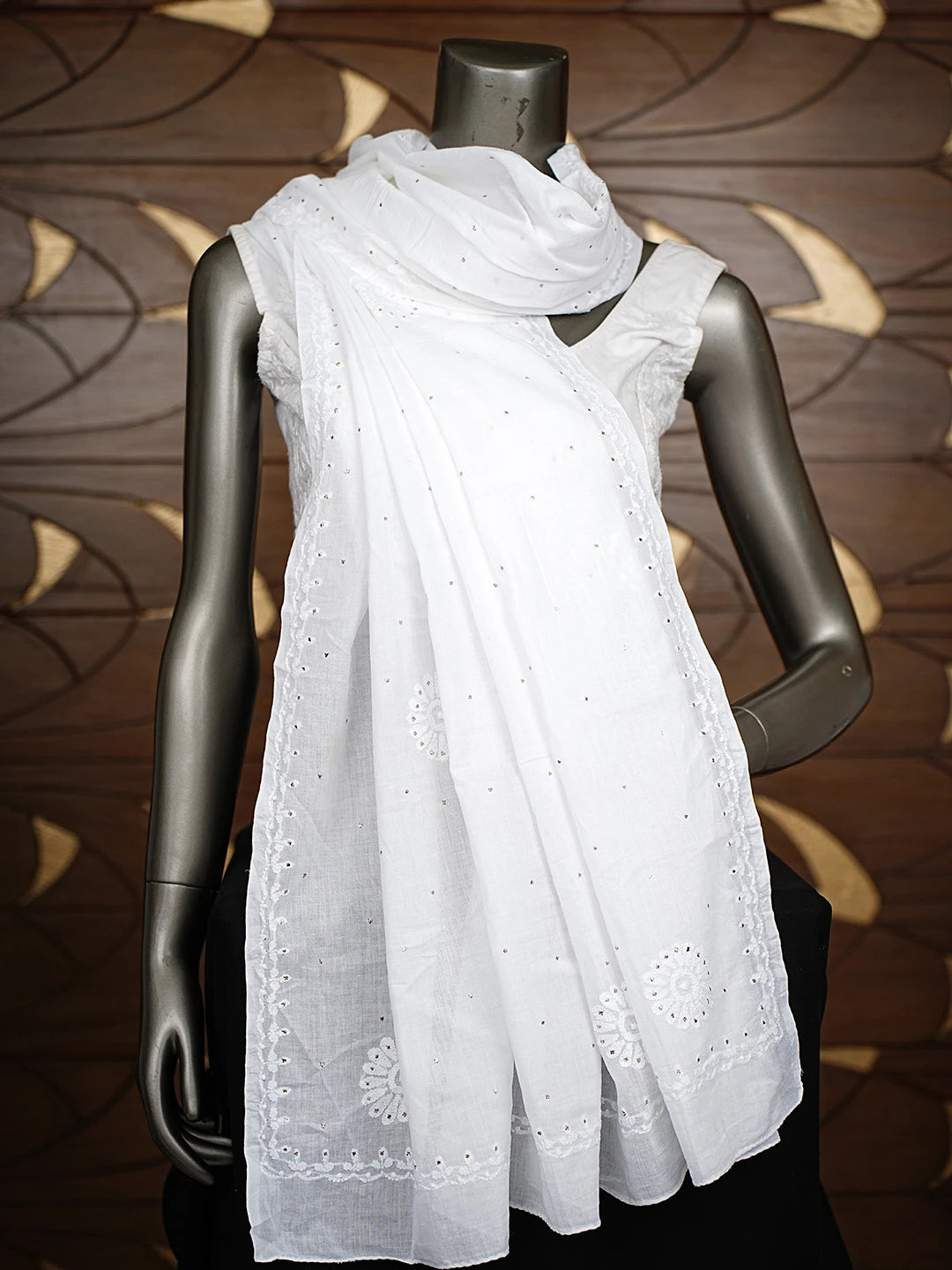 Ada Hand Embroidered White Cotton Lucknowi Chikankari Dupatta With Mukaish Work 01A833577