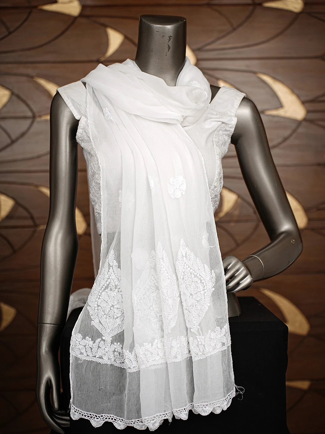 Ada Hand Embroidered White Cotton Lucknowi Chikankari Dupatta 01A863001