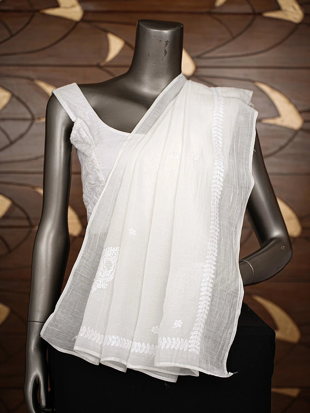 Ada Hand Embroidered White Chanderi Lucknowi Chikankari Dupatta 01A880785