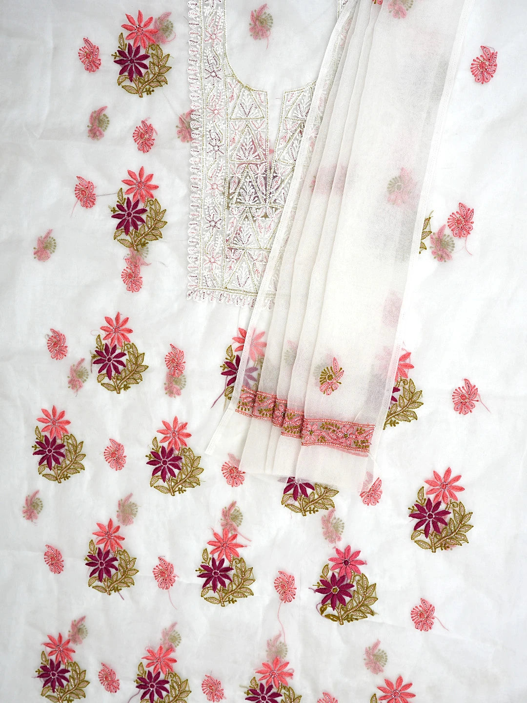 Ada Hand Embroidered White Old Lace Organza Lucknowi Chikankari Unstitched Kurta Dupatta Set With Cutdana Work 01A873058