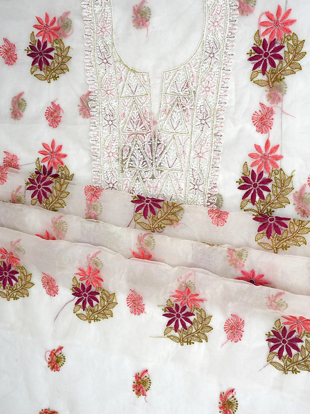 Ada Hand Embroidered White Old Lace Organza Lucknowi Chikankari Unstitched Kurta Dupatta Set With Cutdana Work 01A873058