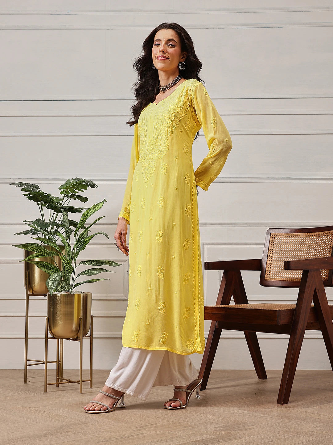 Ada Hand Embroidered Yellow Georgette Lucknowi Chikankari Straight Kurta A411186