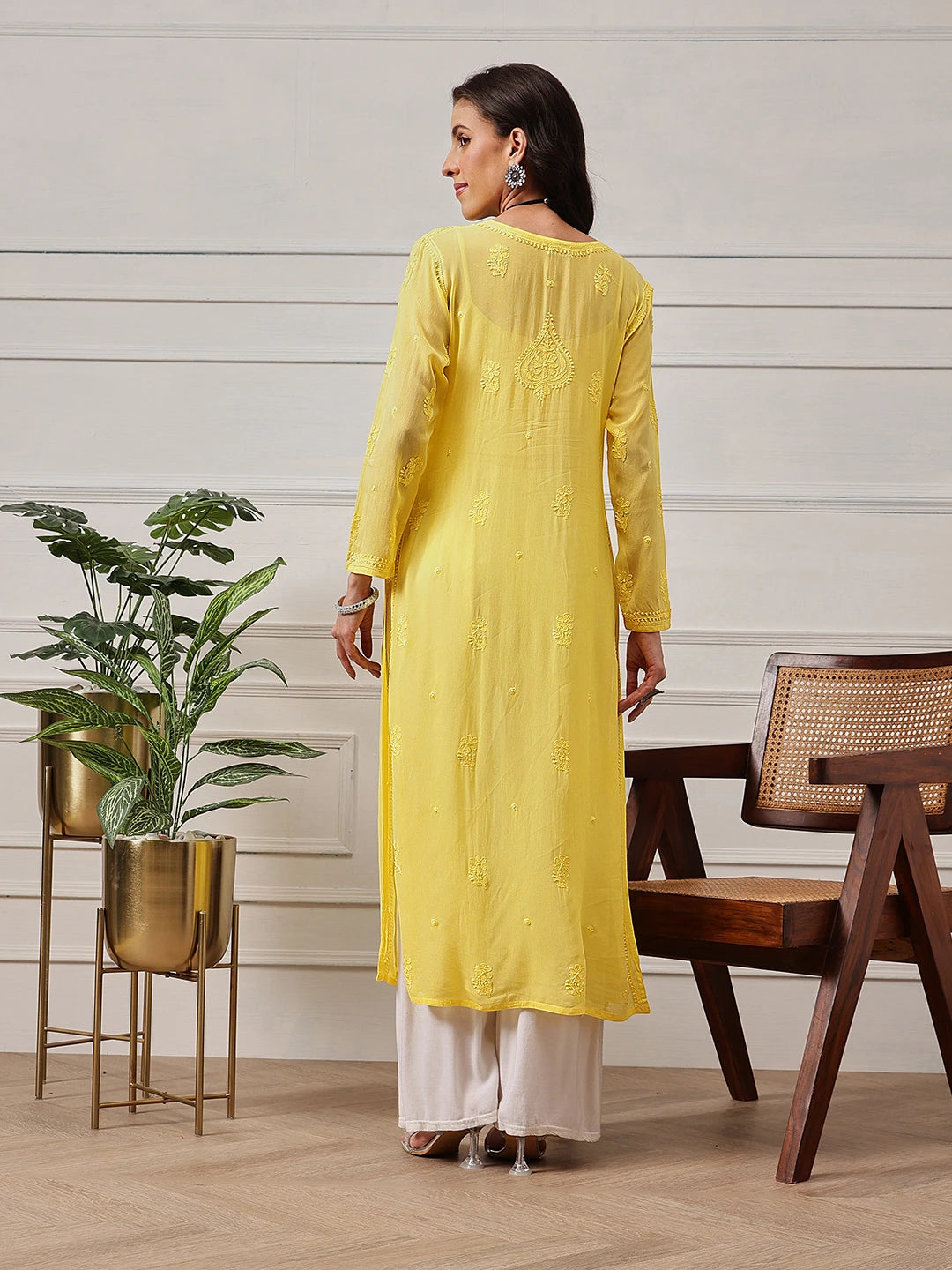 Ada Hand Embroidered Yellow Georgette Lucknowi Chikankari Straight Kurta A411186