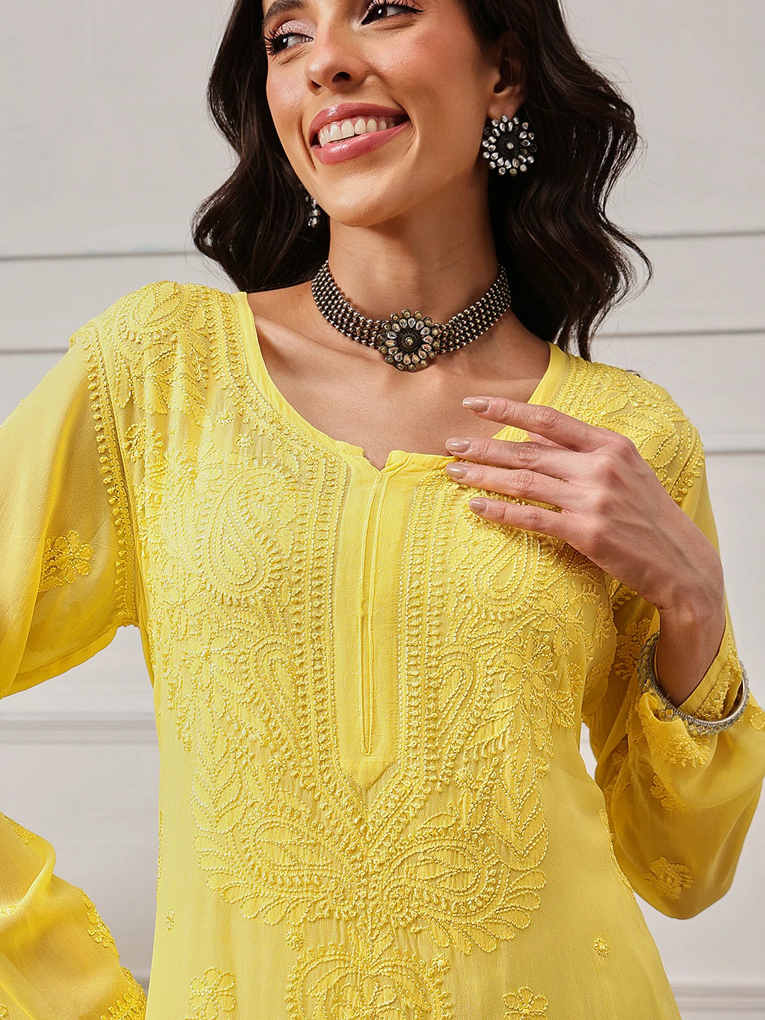Ada Hand Embroidered Yellow Georgette Lucknowi Chikankari Straight Kurta A411186